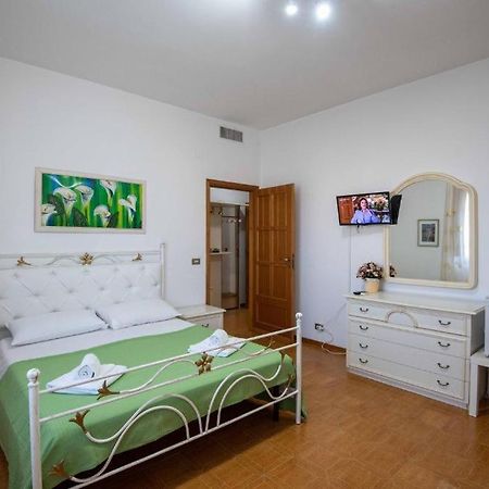 B. & B. Villa Giada Джиноза-Марина Экстерьер фото
