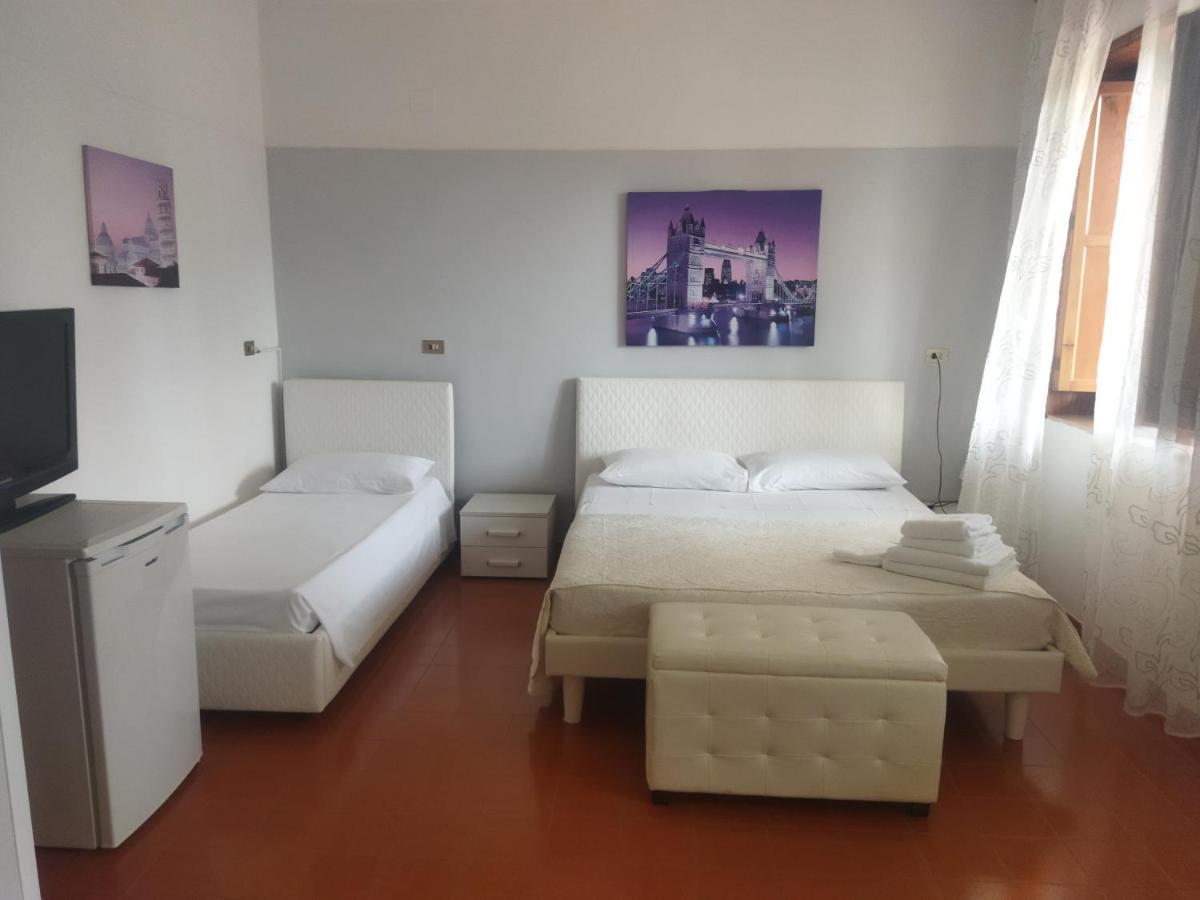 B. & B. Villa Giada Джиноза-Марина Экстерьер фото