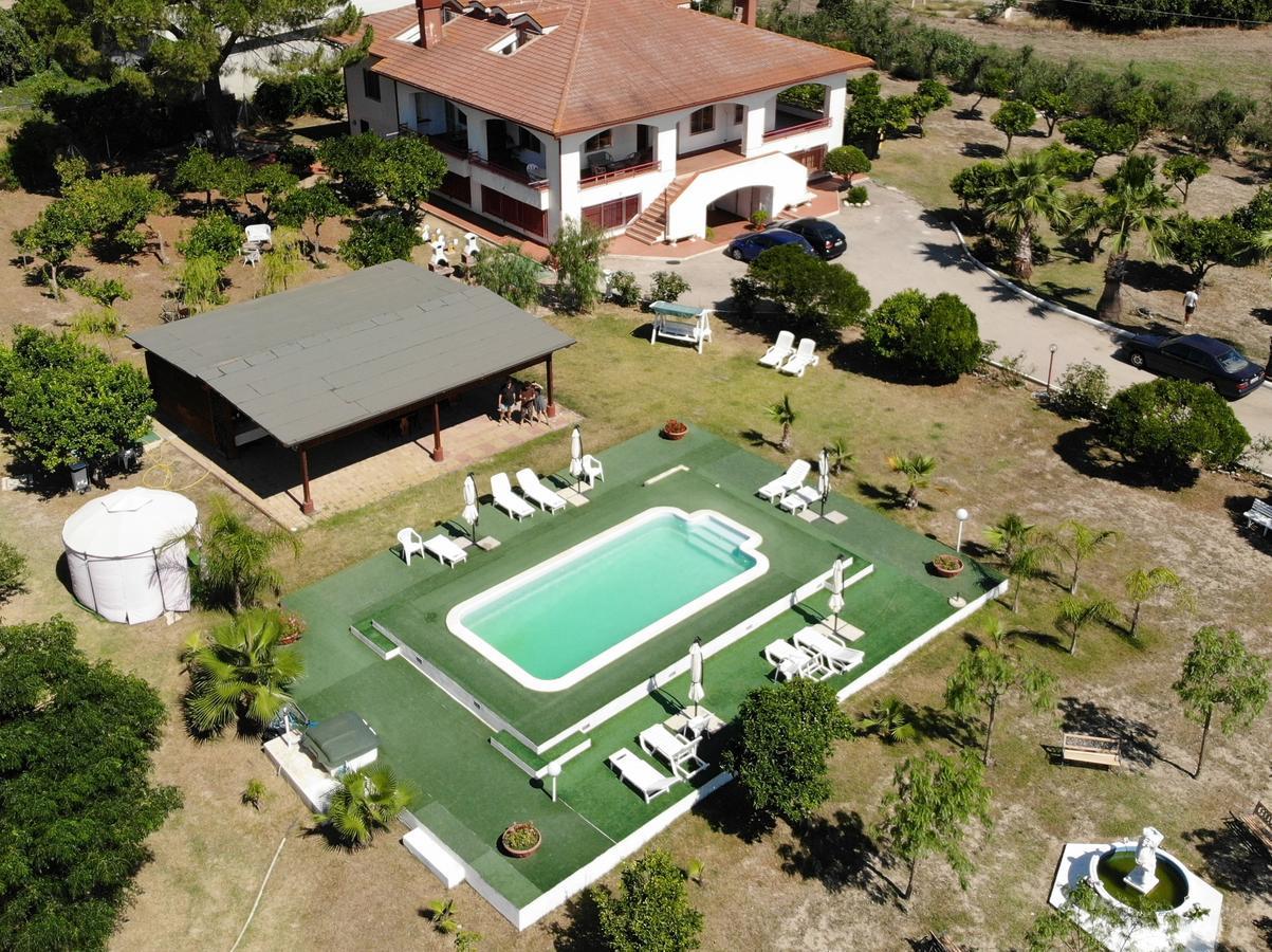 B. & B. Villa Giada Джиноза-Марина Экстерьер фото