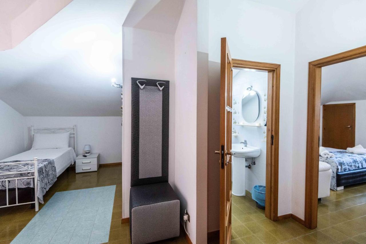 B. & B. Villa Giada Джиноза-Марина Экстерьер фото
